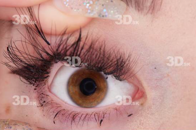 Olivia Sparkle HD eye photo in low resolution for blog